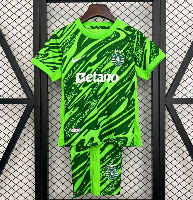 2025-26 Sporting Lisbon Kids Green Goalkeeper Soccer Kits Shirt With Shorts